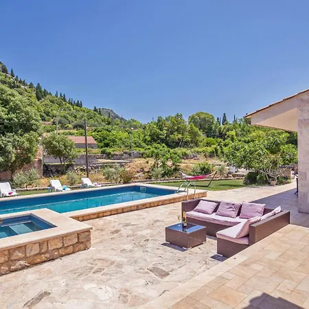 Vila Olive By Guide Imotica